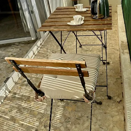 T1 Ensoleille Avec Balcon Mourillon Plages,